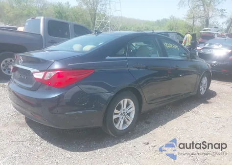 2012 Hyundai Sonata Gls z USA, uszkodzony, nr VIN 5NPEB4AC3CH372519